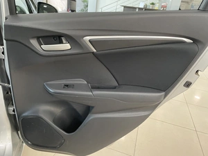 Хетчбэк Honda Fit 2017 года, 947000 рублей, Солонцы