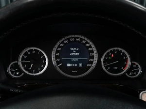 Седан Mercedes-benz E-класс 2011 года, 1719000 рублей, Тюмень