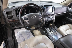 Внедорожник Toyota Land Cruiser 2010 года, 3329000 рублей, Новокузнецк