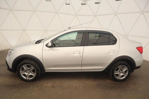 Седан Renault Logan 2020 года, 1590000 рублей, Орёл