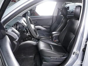 Внедорожник Mitsubishi Outlander 2012 года, 1275000 рублей, Ростов-на-Дону