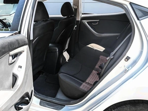Седан Hyundai Avante 2011 года, 899000 рублей, Кирилловка