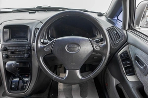 Внедорожник Toyota Harrier 1999 года, 1049000 рублей, Барнаул