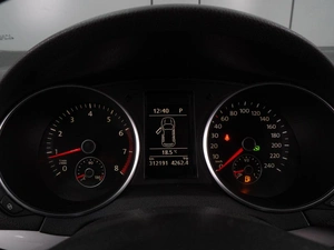 Хетчбэк Volkswagen Golf 2009 года, 569000 рублей, Воронеж