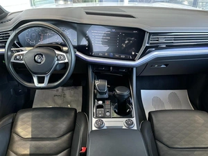 Внедорожник Volkswagen Touareg 2020 года, 5770000 рублей, Уфа