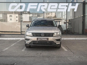 Внедорожник Volkswagen Tiguan 2019 года, 2240000 рублей, Краснодар