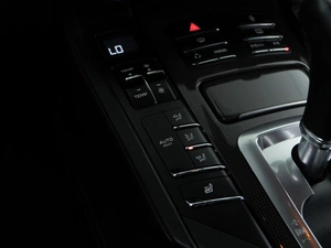 Внедорожник Porsche Cayenne GTS 2012 года, 3069999 рублей, Москва