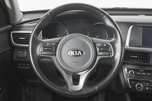 Седан Kia Optima 2018 года, 1949000 рублей, Кемерово