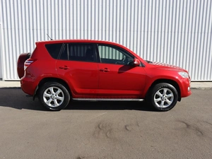 Внедорожник Toyota RAV4 2011 года, 1500000 рублей, Брянск