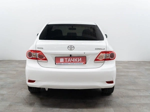 Седан Toyota Corolla 2011 года, 1099000 рублей, Красноярск