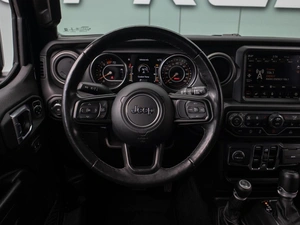 Внедорожник Jeep Wrangler 2021 года, 4799000 рублей, Большой Сочи