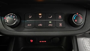 Внедорожник Kia Sportage 2011 года, 1087000 рублей, Красноярск