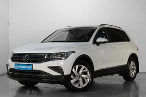 Внедорожник Volkswagen Tiguan 2020 года, 1999000 рублей, Челябинск