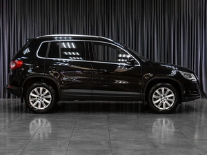 Внедорожник Volkswagen Tiguan 2009 года, 1199000 рублей, Тюмень