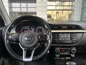 Седан Kia Rio 2019 года, 1450000 рублей, Уфа