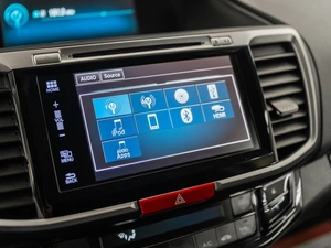 Седан Honda Accord 2017 года, 2170000 рублей, Красноярск