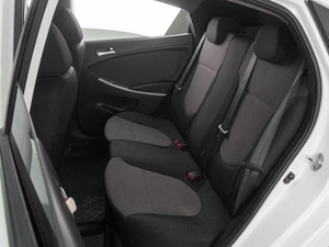 Седан Hyundai Solaris 2013 года, 829000 рублей, Тюмень