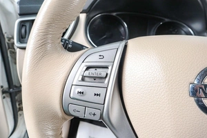 Внедорожник Nissan X-Trail 2016 года, 1869000 рублей, Челябинск