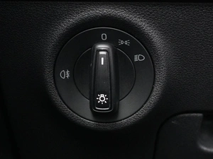 Внедорожник Skoda Karoq 2021 года, 2399000 рублей, Тверь