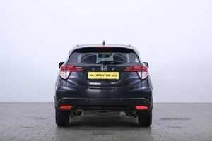 Внедорожник Honda Vezel 2017 года, 1939000 рублей, Омск