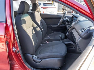 Седан Kia Rio 2013 года, 800000 рублей, Краснодар