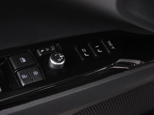 Седан Toyota Camry 2023 года, 3619000 рублей, Минеральные Воды