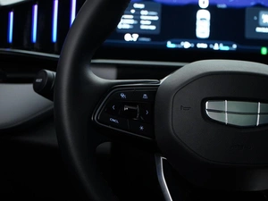 Внедорожник Geely Atlas 2024 года, 3277050 рублей, Москва