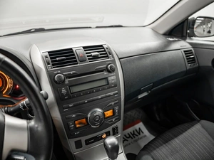 Седан Toyota Corolla 2009 года, 1199000 рублей, Красноярск