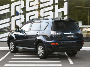 Внедорожник Mitsubishi Outlander 2011 года, 1120000 рублей, Волгоград