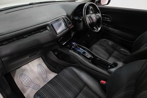 Внедорожник Honda Vezel 2015 года, 1499000 рублей, Новокузнецк