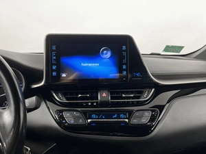 Внедорожник Toyota C-HR 2019 года, 2289900 рублей, Казань