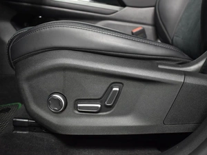 Внедорожник Geely Monjaro 2023 года, 3155900 рублей, Казань