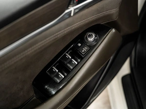 Седан Mazda 6 2018 года, 1700000 рублей, Красноярск