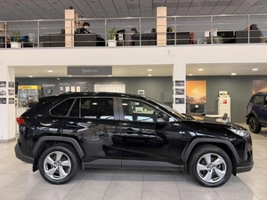 Внедорожник Toyota RAV4 2021 года, 2950000 рублей, Орёл