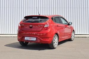 Хэтчбек Hyundai Solaris 2011 года, 670000 рублей, Брянск