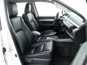 Пикап Toyota Hilux 2015 года, 3498999 рублей, Москва