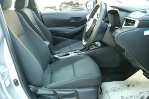 Седан Toyota Corolla 2019 года, 2299000 рублей, Омск