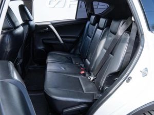 Внедорожник Toyota RAV4 2014 года, 2090000 рублей, Волгоград