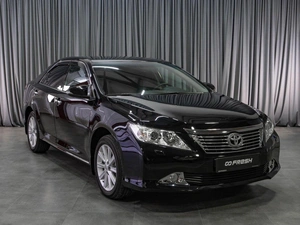 Седан Toyota Camry 2013 года, 2750000 рублей, Тюмень