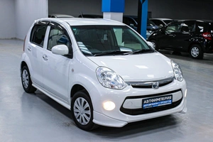 Хетчбэк Toyota Passo 2015 года, 698000 рублей, Солонцы