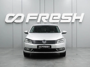 Седан Volkswagen Passat 2011 года, 854000 рублей, Воронеж