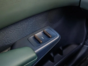 Внедорожник Zeekr X 2023 года, 3300000 рублей, Краснодар