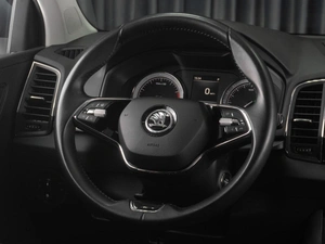 Внедорожник Skoda Karoq 2021 года, 2099000 рублей, Тюмень