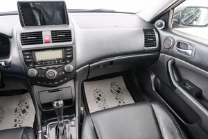 Седан Honda Accord 2007 года, 959000 рублей, Красноярск