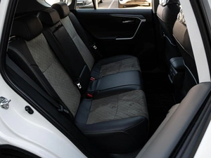 Внедорожник Toyota RAV4 2025 года, 4160000 рублей, Краснодар