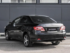 Седан Toyota Corolla 2010 года, 1044000 рублей, Кирилловка