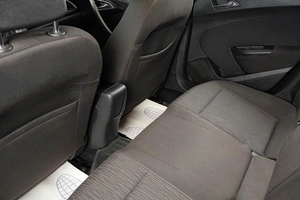 Хетчбэк Opel Astra 2013 года, 969000 рублей, Тюмень