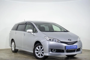 Минивэн Toyota Wish 2013 года, 1529000 рублей, Оренбург