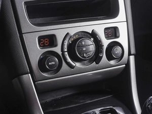 Хетчбэк Peugeot 308 2011 года, 580000 рублей, Ростов-на-Дону