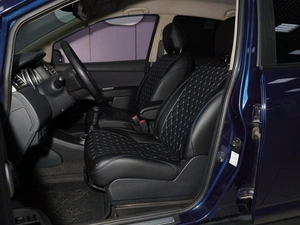 Хетчбэк Nissan Tiida 2008 года, 519111 рублей, Тверь